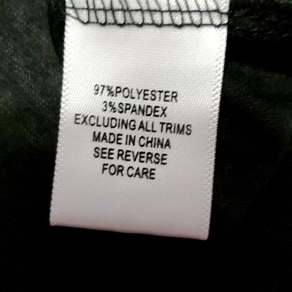 A Reason Snake Print Boho Chic Longsleeve Top - Picture 10 of 10